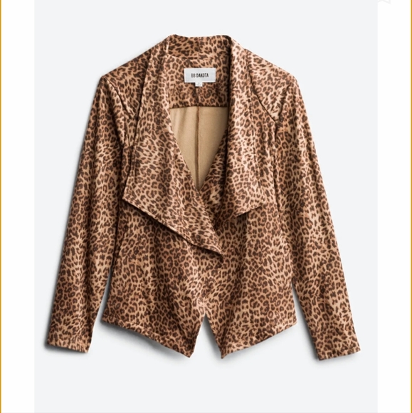 BB Dakota by Steve Madden Jackets & Blazers - BB DAKOTA X STEVE MADDEN Kai Printed Faux Suede Jacket Size Medium